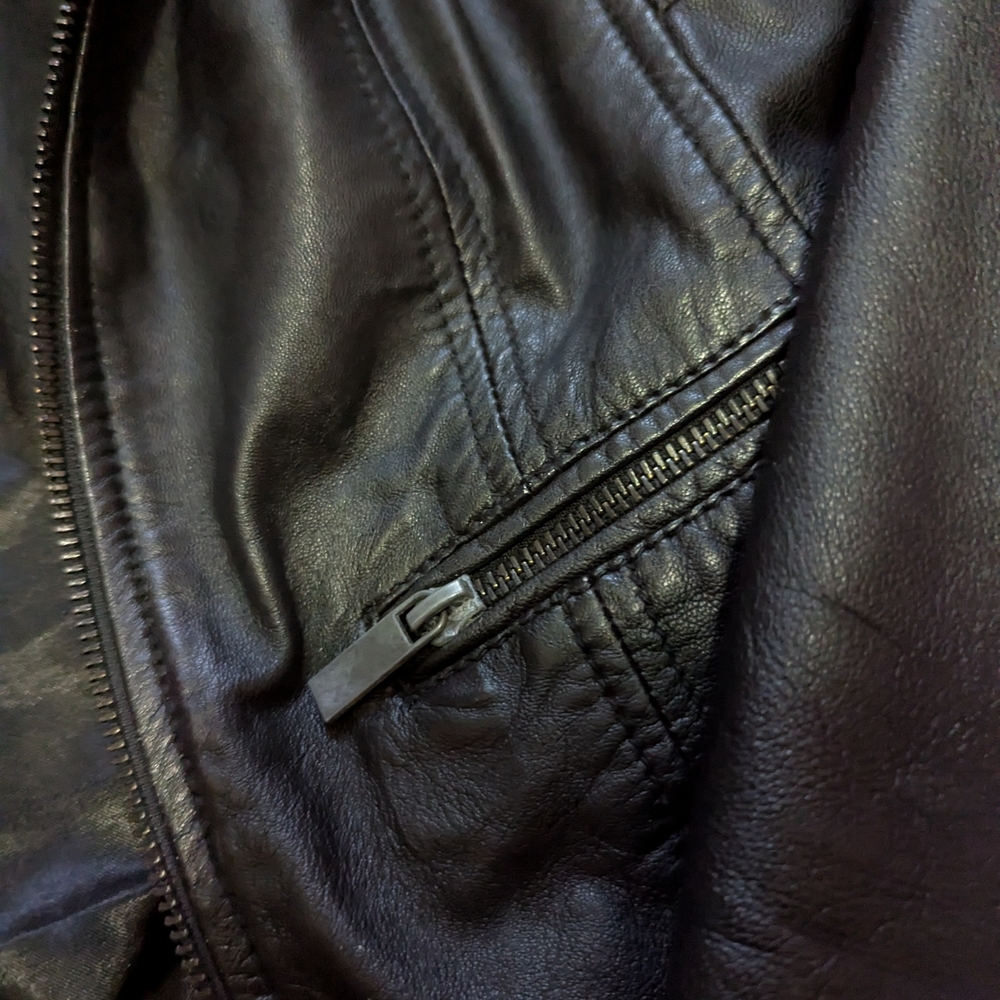 Black Edc Espirit Leather Jacket - image 5